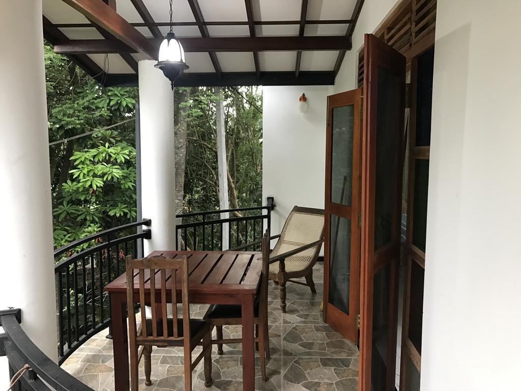 Mount Nature Villa Хиккадува Экстерьер фото
